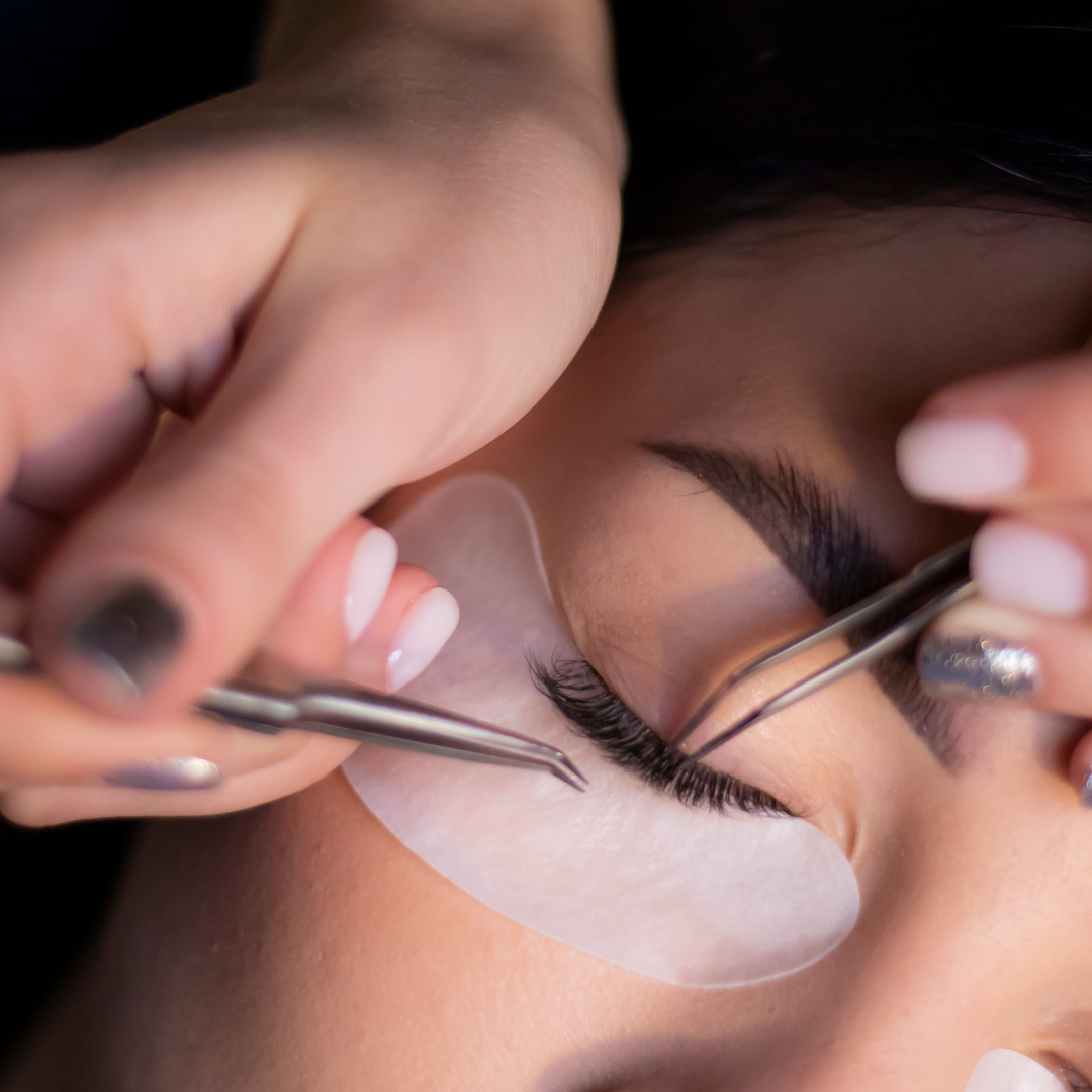 Eyelash Extensions: Classic